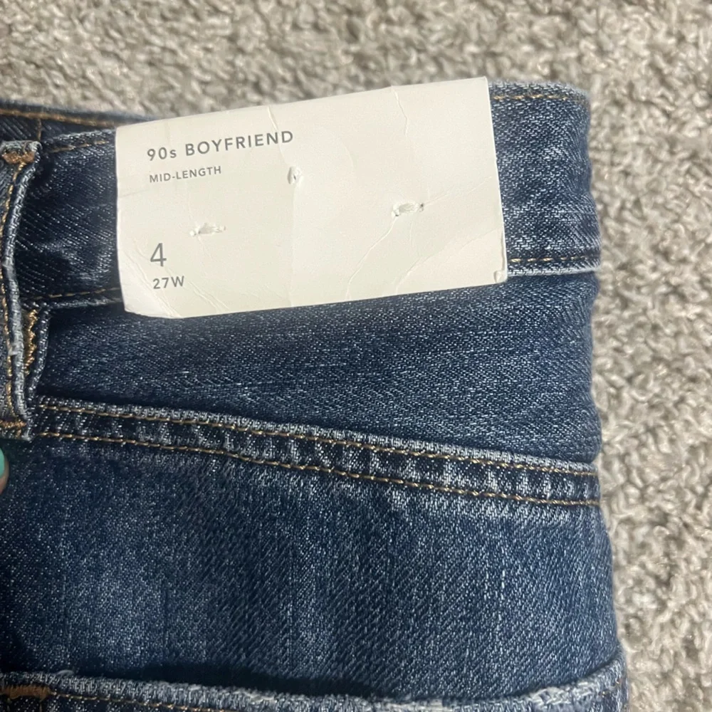AE 90s Boyfriend Shorts - Picture 12 of 12